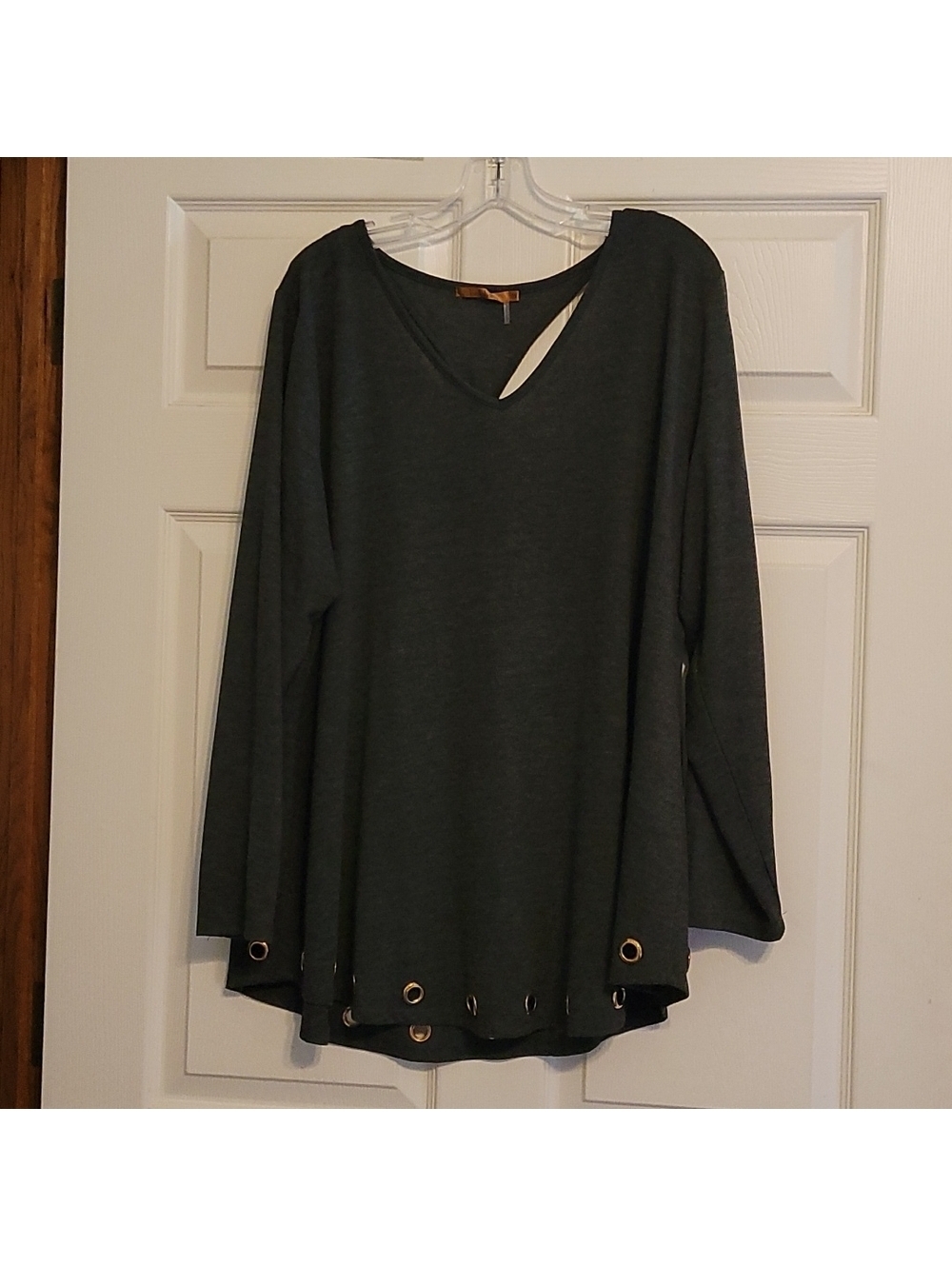 Belldini Women's Gray Long Sleeve Top with Open Back and Rivet Detail, Size 3X